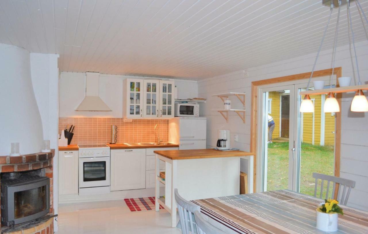 Nice Home In Ronneby With Kitchen Saltärna Eksteriør bilde